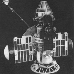 16 ноября В СССР запущен беспилотный космический корабль «Венера-3», который успешно приземлился на Венере