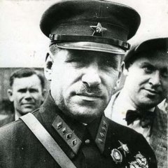 1 декабря родился Василий Блюхер - советский военный, государственный и партийный деятель, Маршал Советского Союза