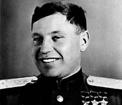 19 марта родился Александр Покрышкин - советский лётчик-ас, первый трижды Герой Советского Союза