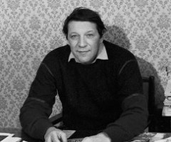 25 декабря родился Аркадий Хайт - российский сатирик, писатель, сценарист