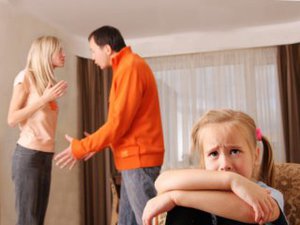 Как морально поддержать ребенка, если из семьи уходит его отец?