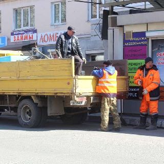 Автобусные остановки, тротуары и газоны приведут в порядок в Уссурийске