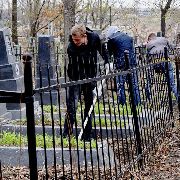 Уссурийская молодёжь поддерживает двухмесячник по санитарной очистке и благоустройству