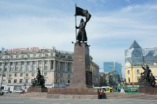 Противники "ЭРА-ГЛОНАСС" устроят митинг на центральной площади Владивостока