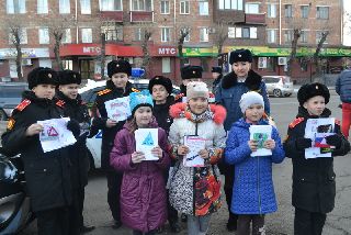 Сотрудники ГАИ и дружинники провели профилактическую акцию в Уссурийске
