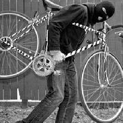 В Уссурийске продолжаются кражи велосипедов
