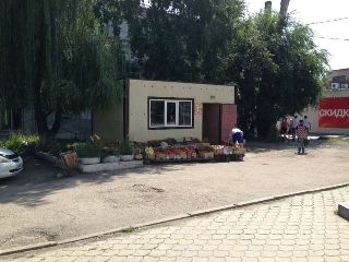 Выявлено самовольное размещение трех нестационарных торговых объектов в Уссурийске