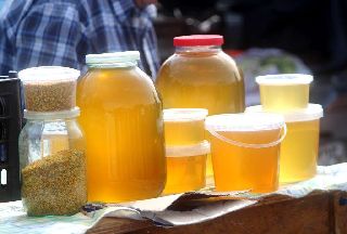 Разнообразный ассортимент продукции представлен на ярмарке выходного дня