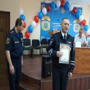 Инспекторы ДПС из Уссурийска награждены за спасение людей на пожаре