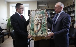 Генеральный консул Китайской Народной Республики во Владивостоке впервые посетил Уссурийск