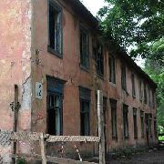 Еще один аварийный дом пошел под снос в Уссурийске