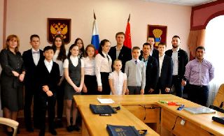 Уссурийские спортсмены принимали поздравления