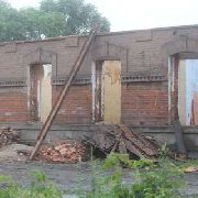 Снесено больше половины из запланированных на этот год аварийных домов в Уссурийске