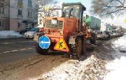 Десять единиц техники были задействованы в Уссурийске на уборке городских улиц от снега