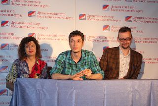 В Уссурийске состоялась пресс-конференция, на которой представили молодого известного режиссера Никиту Бетехтина