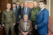 В Уссурийске поздравили ветеранов-участников Сталинградской битвы