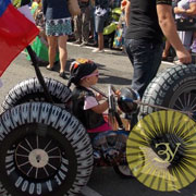 На центральной площади Уссурийска прошёл «Парад колясок» (15 фотографий)