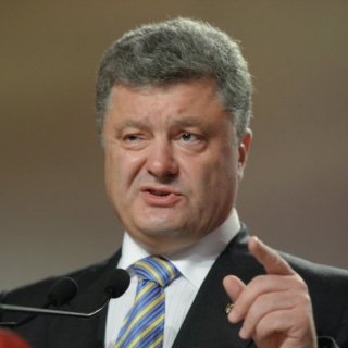 Порошенко назвал условия для диалога с Донбассом