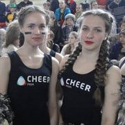 В СК «Локомотив» 1 мая прошло крупнейшее соревнование ДВФО по черлидингу «Новые горизонты» (7 фотографий)