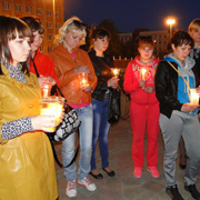 Уссурийские волонтеры осветили путь пропавшим детям