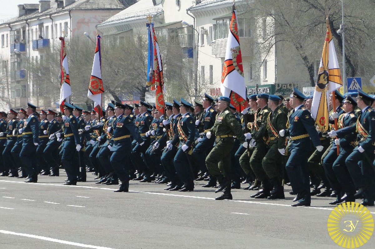 Уссурийск отпраздновал День Победы! (12 фотографий)