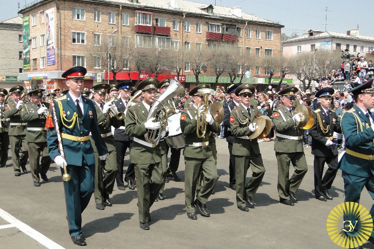 Уссурийск отпраздновал День Победы! (12 фотографий)