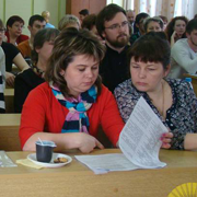 В Уссурийске прошла конференция на тему сохранения института семьи (10 фотографий)