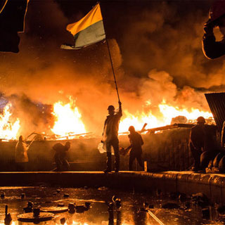 На площади Независимости в Киеве ввели «комендантский час»