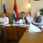 Кто защитит уссурийских детей? (3 фотографии)