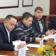 Диалог инвалидов с автотранспортниками состоялся в Уссурийске (3 фотографии)