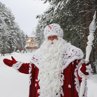 В Уссурийске начался прием заявок на поздравления от Деда Мороза
