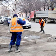 Очистка Уссурийска в рамках весенних благоустроительных работ начата
